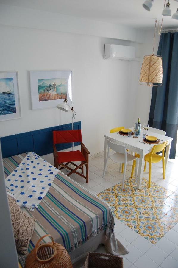 La Casa Sulla Spiaggia Apartment Nettuno Exterior foto