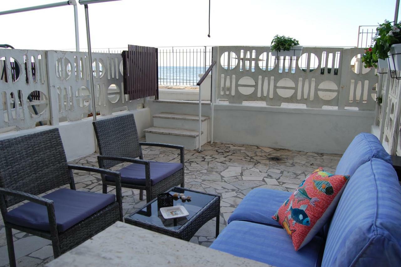 La Casa Sulla Spiaggia Apartment Nettuno Exterior foto